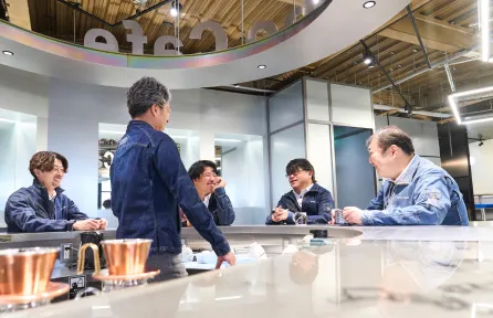 作業中の社員